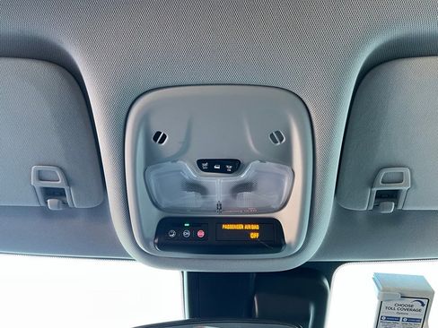 Used 2025 Chevrolet TrailBlazer LT image 15