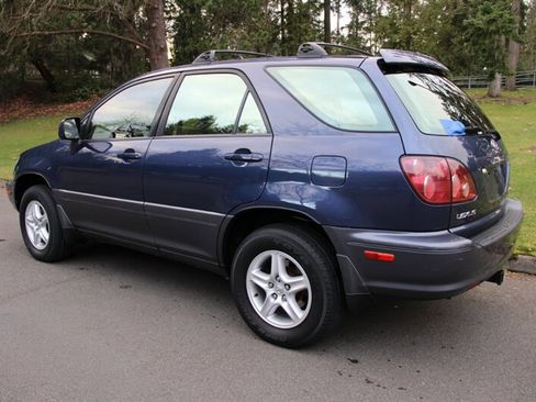Used 1999 Lexus RX 300 4WD image 4