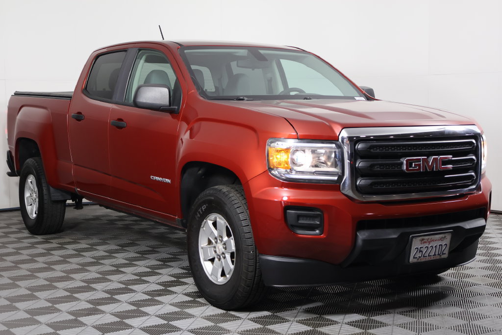 Used 2016 GMC Canyon 2WD Crew Cab w/ Convenience Package image 3