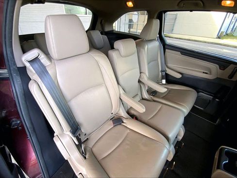 Used 2019 Honda Odyssey EX-L image 20