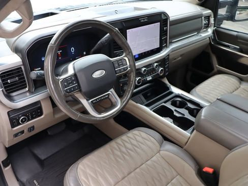 Used 2026 Ford F350 Platinum w/ Platinum Plus Package AWD/4WD image 5