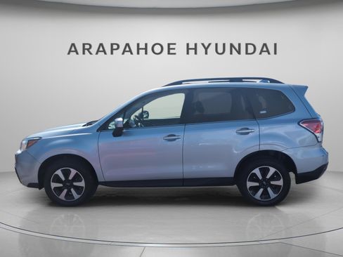 Used 2017 Subaru Forester 2.5i Limited w/ Popular Package #1 AWD/4WD image 2