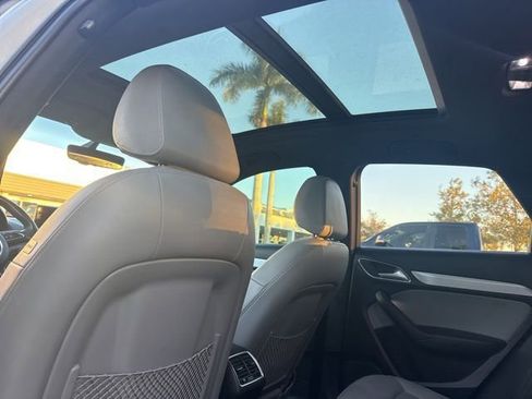 Used 2018 Audi Q3 2.0T Premium image 5