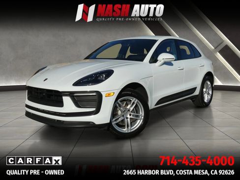 Used 2024 Porsche Macan AWD/4WD image 6