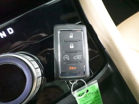 Used 2023 Jeep Grand Cherokee 4WD 4xe image 19