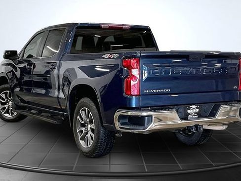 Used 2023 Chevrolet Silverado 1500 LT AWD/4WD image 13