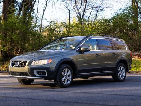 Used 2010 Volvo XC70 3.2 AWD/4WD image 16