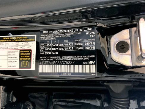 Used 2025 Mercedes-Benz Maybach GLS 600 4MATIC image 36