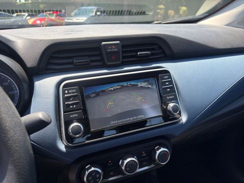 Used 2025 Nissan Versa SV FWD image 22