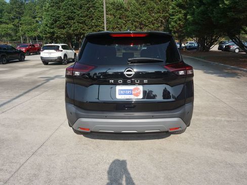 Used 2023 Nissan Rogue S FWD image 19