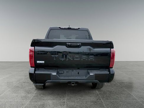 Used 2025 Toyota Tundra Platinum AWD/4WD image 5