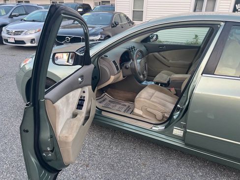 Used 2007 Nissan Altima Hybrid Sedan image 19