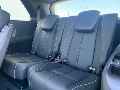 Used 2026 Mercedes-Benz GLS 580 4MATIC image 41