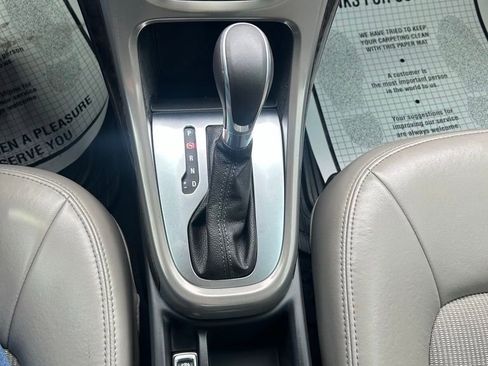 Used 2014 Buick Verano Convenience FWD image 19