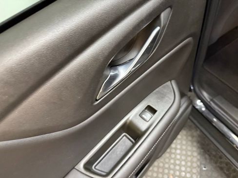 Used 2020 Chevrolet Blazer LT image 37