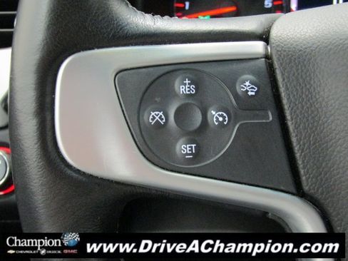 Used 2016 GMC Yukon SLE w/ HD Trailering Package image 28