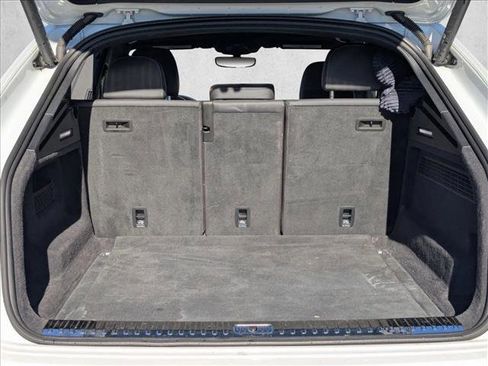 Used 2021 Audi Q8 Premium w/ Convenience Package image 6