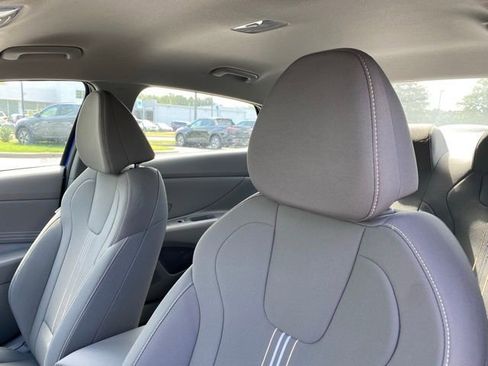New 2025 Hyundai Elantra Sport FWD image 24