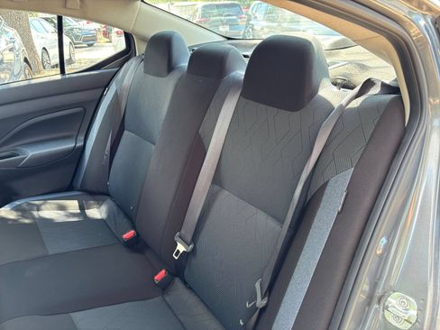 Used 2025 Nissan Versa SV FWD image 36