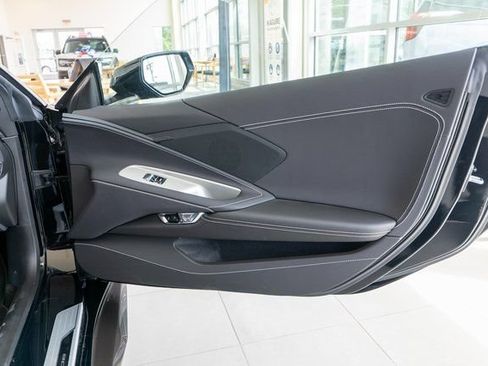 Used 2025 Chevrolet Corvette Z06 w/ Z07 Performance Package RWD image 22
