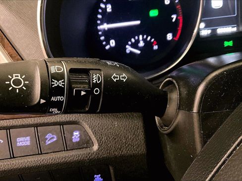 Used 2018 Hyundai Santa Fe Sport w/ 2.0T Ultimate Tech Package 05 image 30