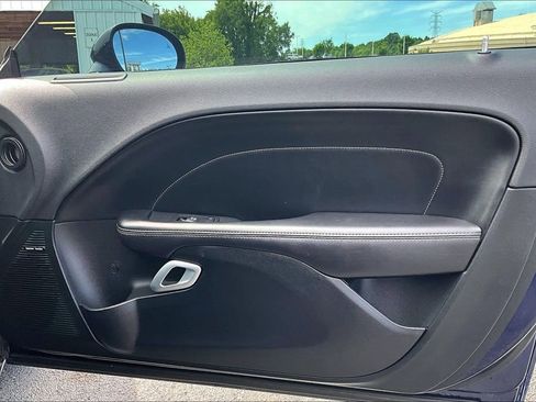 Used 2017 Dodge Challenger R/T Scat Pack RWD image 31