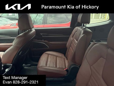 Used 2024 Kia Telluride SX Prestige w/ Towing Package AWD/4WD image 10