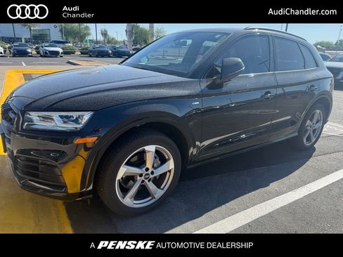 Used 2020 Audi Q5 2.0T Titanium Premium Plus w/ Premium Plus Package image 1