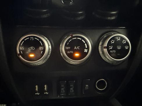 Used 2025 Mitsubishi Outlander Sport ES AWD/4WD image 17