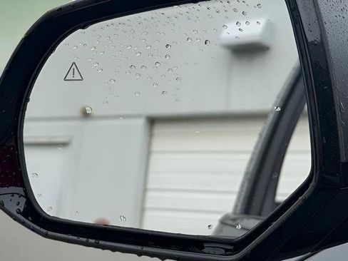 Used 2024 Hyundai Ioniq 5 Limited image 11