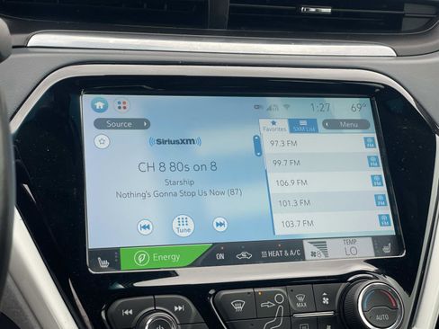 Used 2018 Chevrolet Bolt Premier image 13