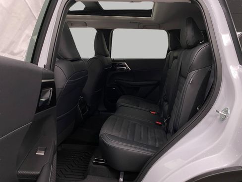New 2026 Mitsubishi Outlander SE AWD/4WD image 31