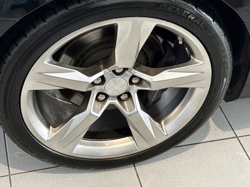 Used 2018 Chevrolet Camaro SS image 5