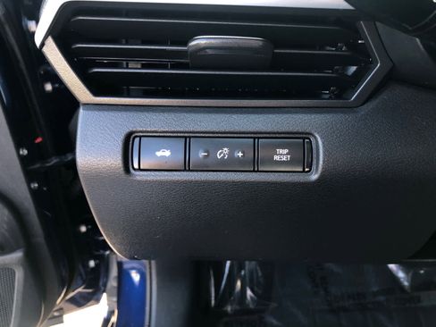 Used 2024 Nissan Altima 2.5 SR w/ SR Premium Package FWD image 9