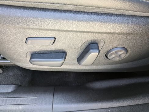 Certified 2023 Hyundai Santa Fe Limited image 18