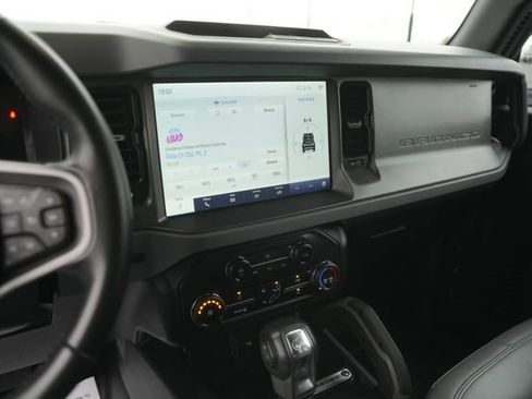 Used 2024 Ford Bronco Big Bend image 25