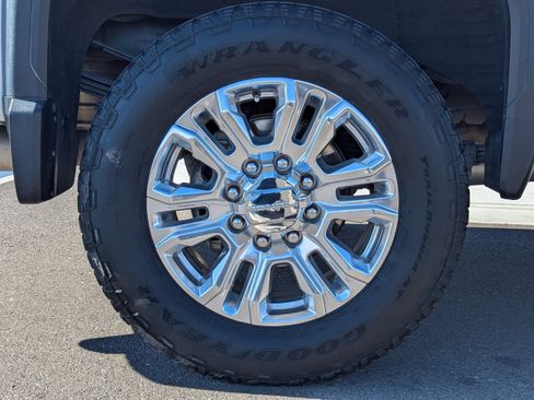 Certified 2020 GMC Sierra 3500 Denali w/ Denali Ultimate Package AWD/4WD image 43