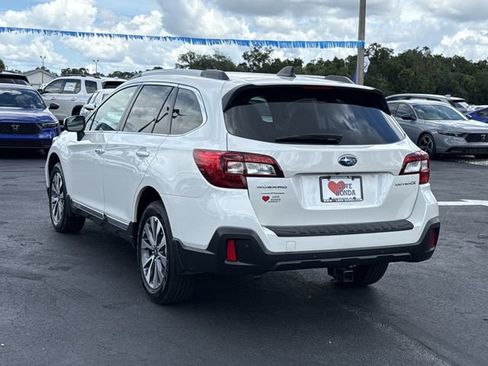 Used 2018 Subaru Outback 2.5i Touring AWD/4WD image 9