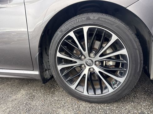 Used 2019 Toyota Camry SE image 23