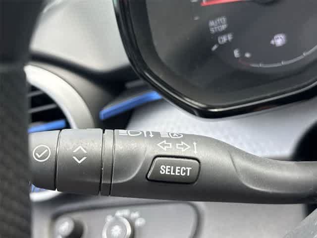 Used 2024 Chevrolet Trax LS w/ LS Convenience Package FWD image 25