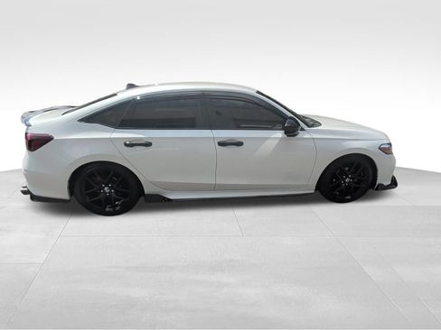 Used 2025 Honda Civic Sport image 6