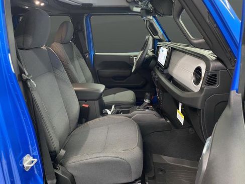 New 2026 Jeep Gladiator Sport image 32