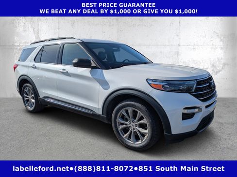 Certified 2022 Ford Explorer XLT w/ Equipment Group 202A RWD image 1