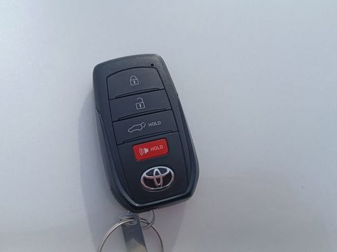 Used 2024 Toyota Land Cruiser image 10