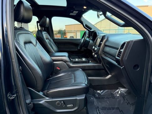 Used 2021 Ford Expedition Limited image 28