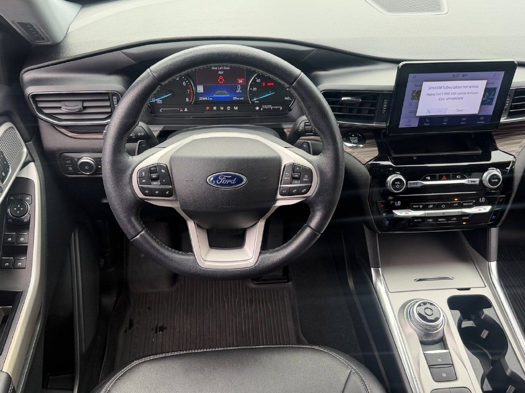 Used 2021 Ford Explorer Limited w/ Hybrid Equipment Group 310A RWD image 14