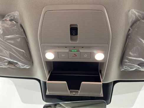 New 2026 Nissan Sentra SR w/ SR Premium Package image 34