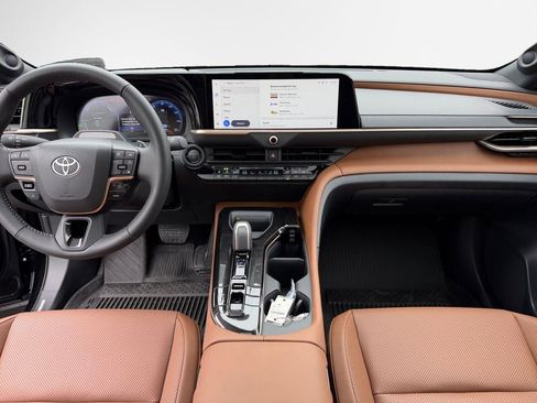New 2026 Toyota Crown Signia AWD/4WD image 16