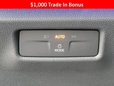 New 2026 Volkswagen Tiguan SE FWD image 22