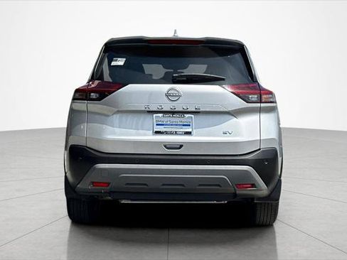 Used 2023 Nissan Rogue SV FWD image 4